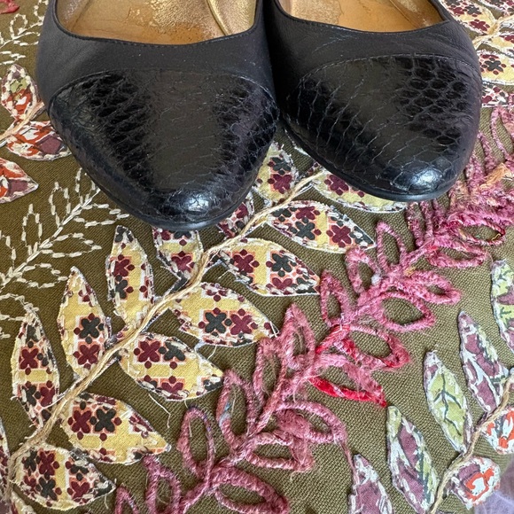 Jimmy Choo Python Capped Flats 40 - Picture 6 of 8